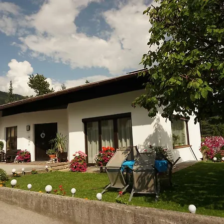 Haus Walser شقة *